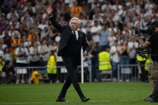 Carlo Ancelotti accueilli en superstar au Brésil